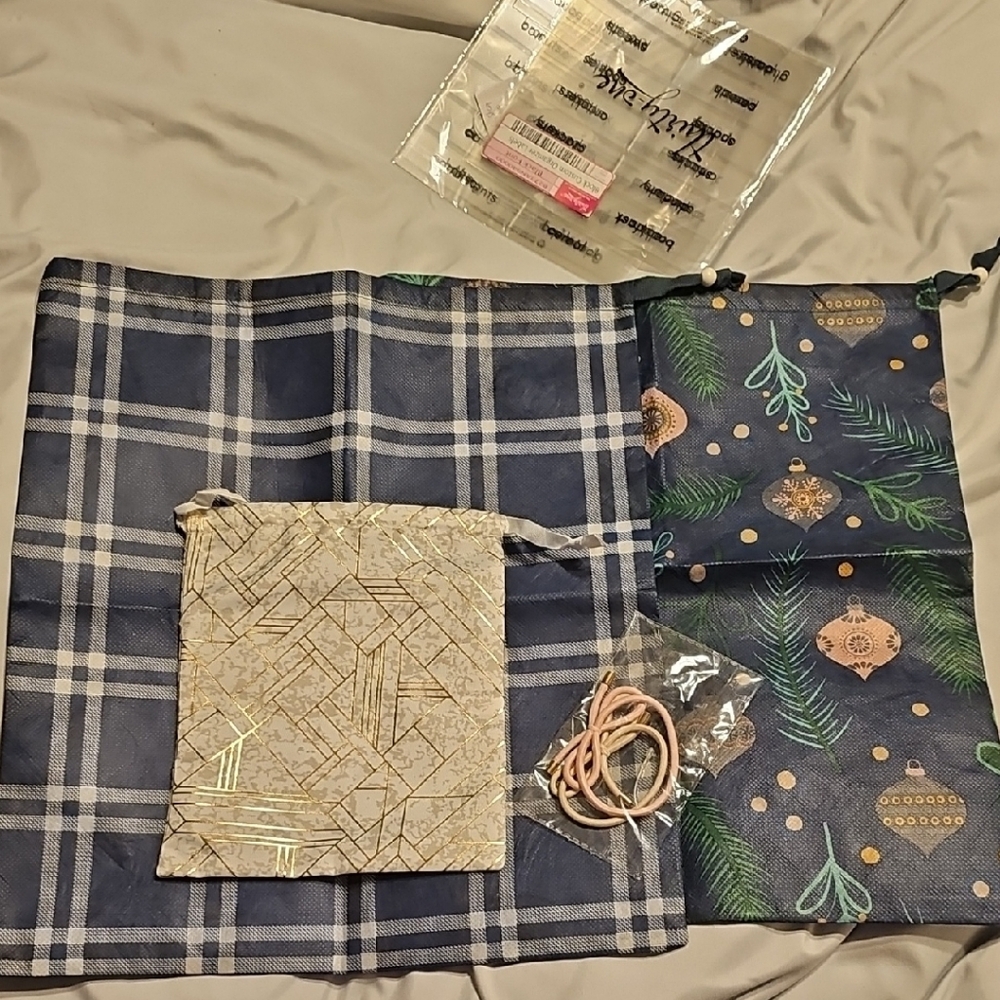 Thirty-One Memory Pouches And Hello Happy Bag